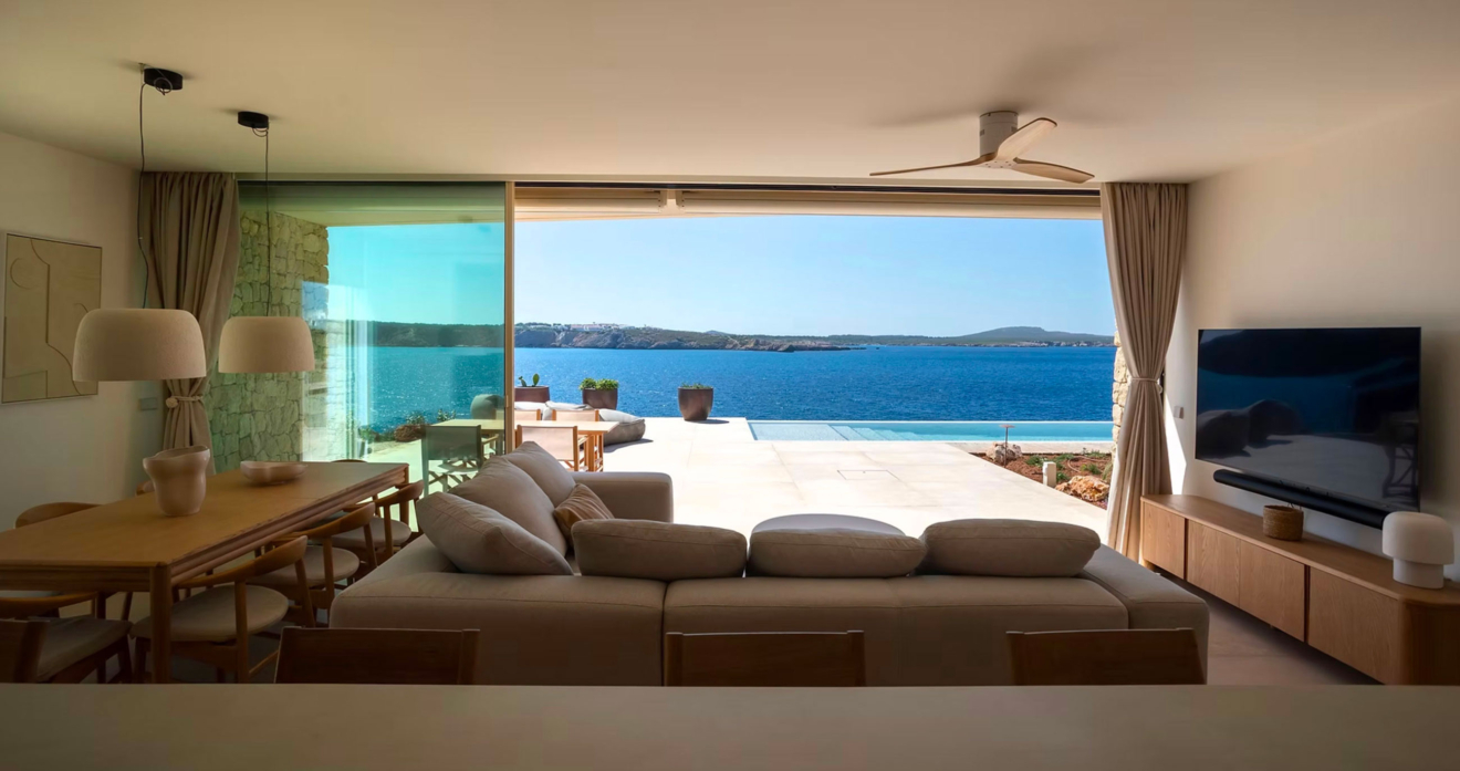 saitra-lunic-studio-menorca-altarribas-arquitectos-1a